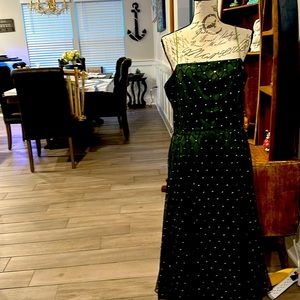 Jessica Howard green sequence dress